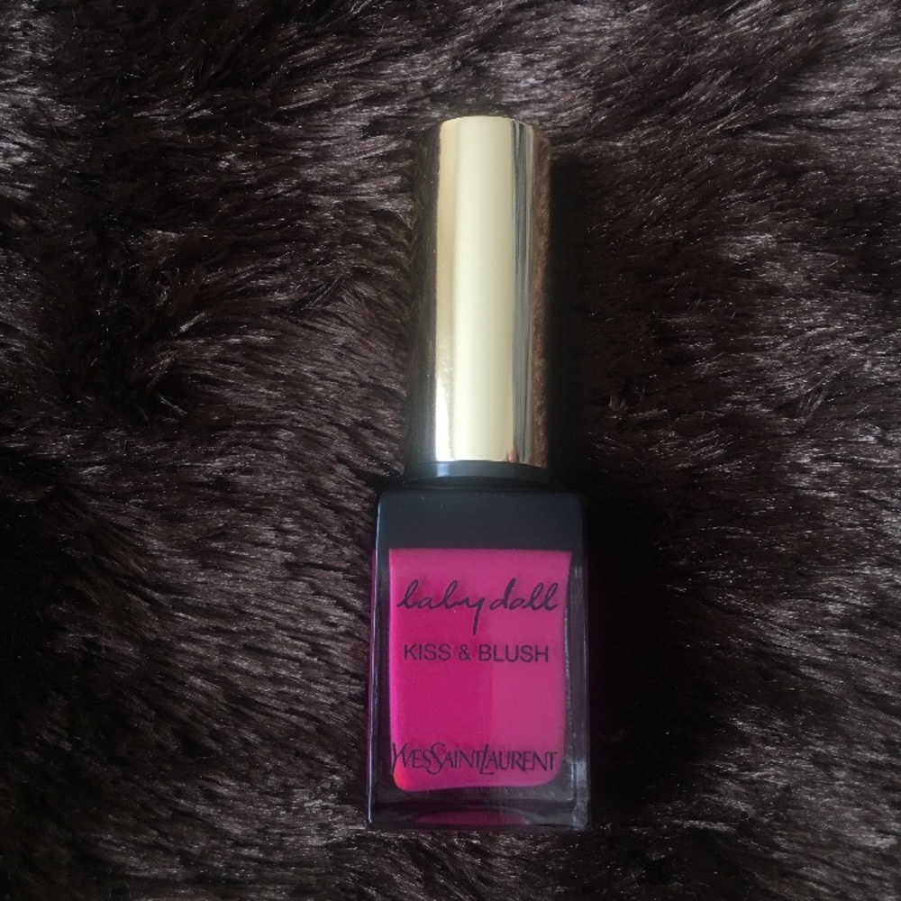 Yves Saint Laurent Baby Doll Kiss & Blush